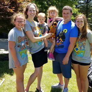 Meet your Posher, Toni